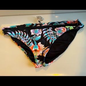 Raisins Bikini bottom size Large